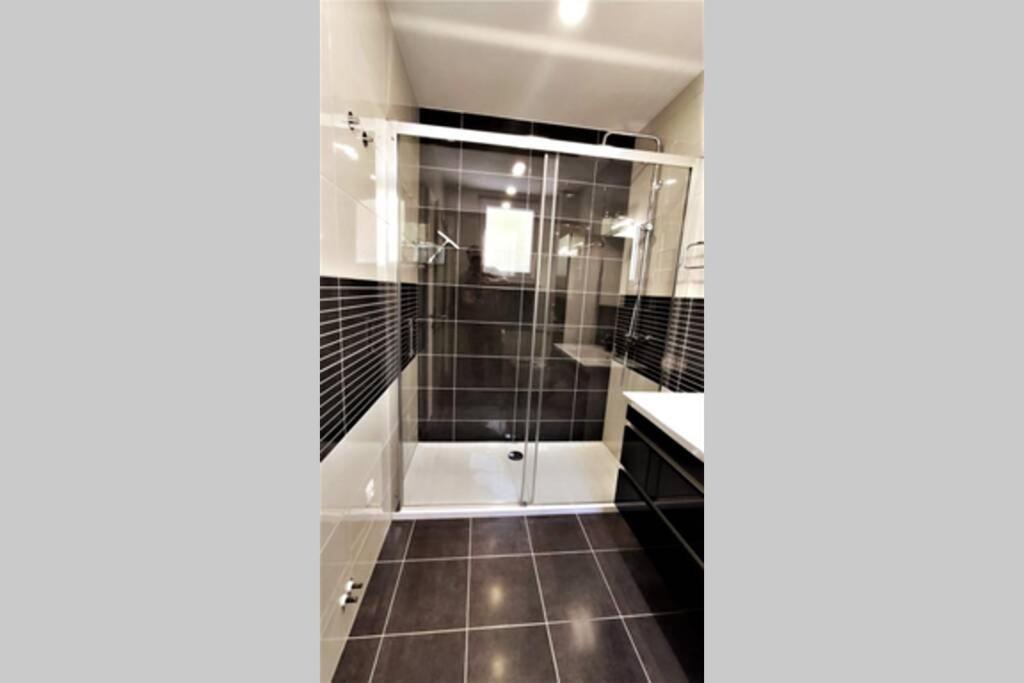 Pape Apartment Krvavica